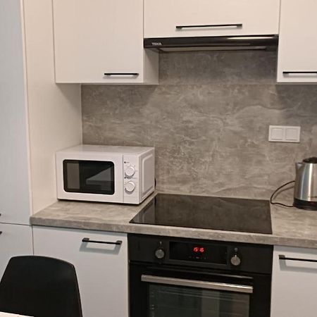 ורשה Apartment Z Ogrodkiem Na Warszawskiej Woli מראה חיצוני תמונה