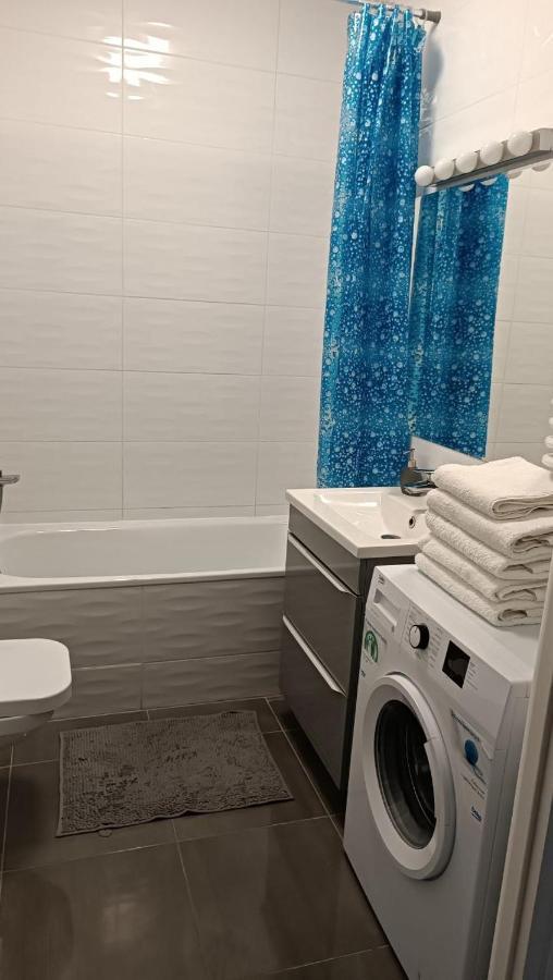 ורשה Apartment Z Ogrodkiem Na Warszawskiej Woli מראה חיצוני תמונה